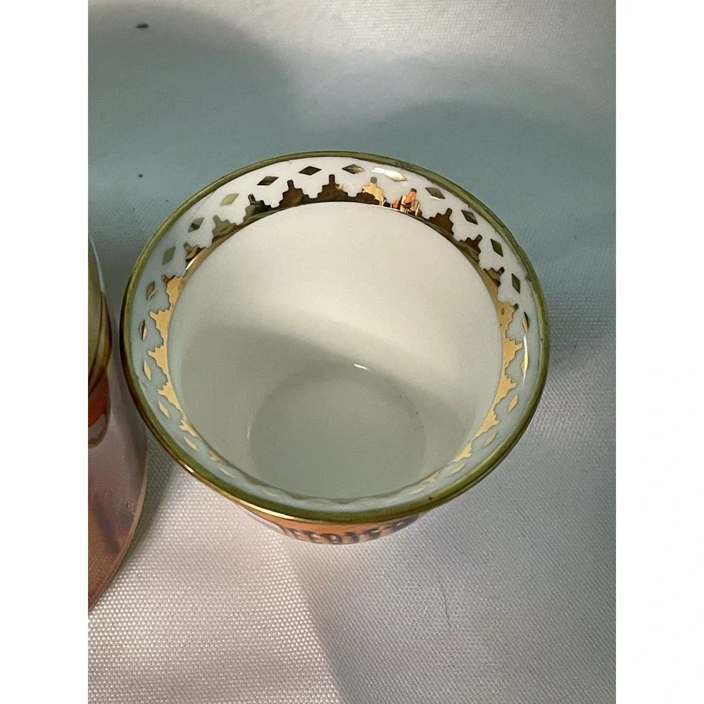 Vintage Chinese Porcelain Mini Sake/Tea Cup, 3oz, China‎
